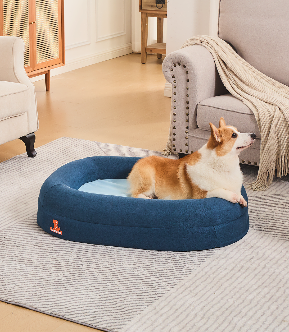 Medium Twilight Blue Settle Bed