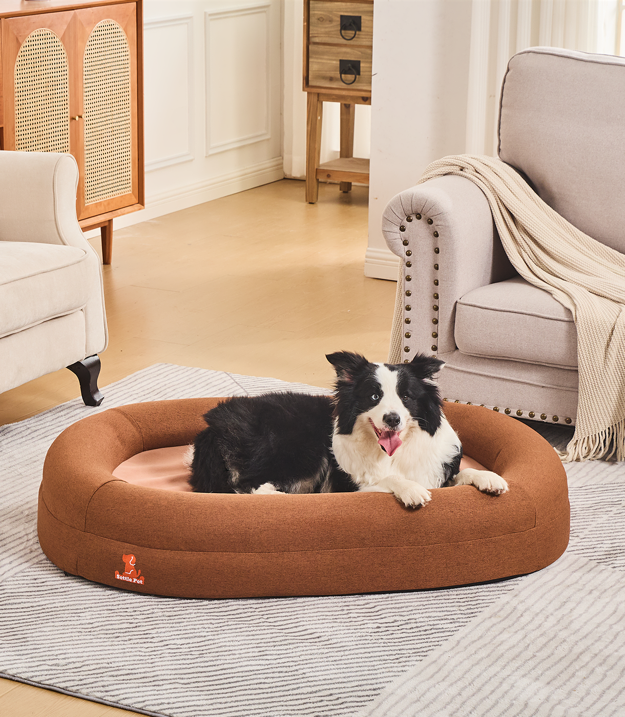 Large Cocoa Mocha Settle Bed