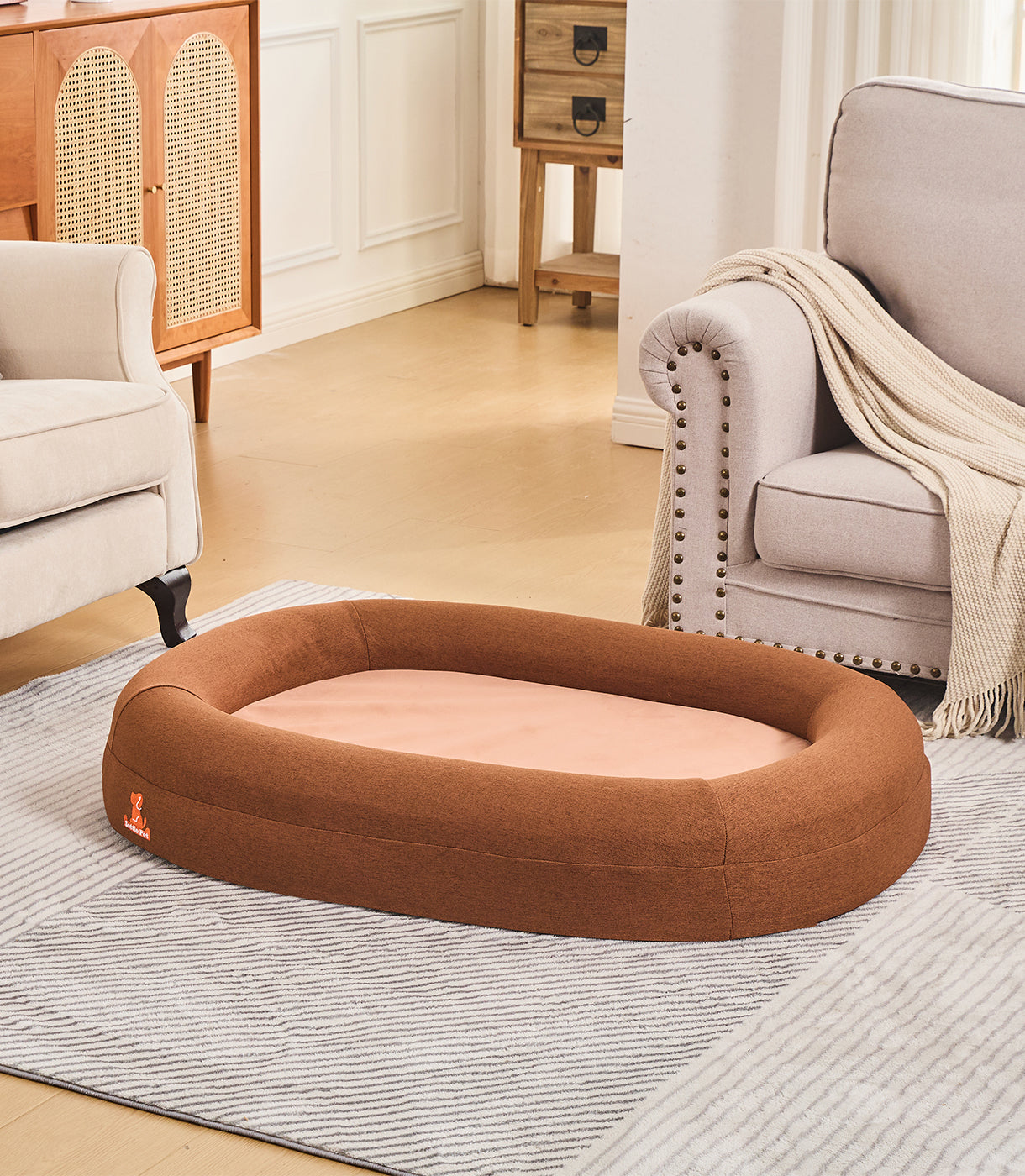 Large Cocoa Mocha Settle Bed